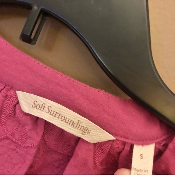 Soft Surroundings Floral Appliqué Button Front Blouse Pink Fuchsia Small - Picture 3 of 6